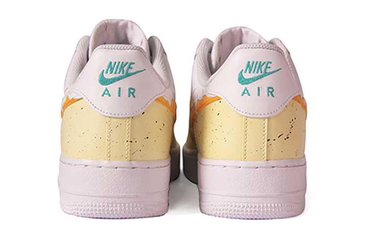 Shop 【客製化球鞋】Nike Air Force 1 Low 空軍一號 冰淇淋 休閒 耐磨防滑 低筒 板鞋 女款 淺黃綠