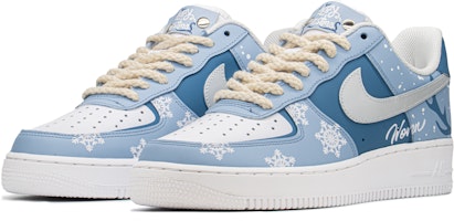 【訂製球鞋】 Nike Air Force 1 Low 冰雪限定 雪花鹿 特殊禮盒 低幫 板鞋 女款 藍 Lookbook 【訂製球鞋】 Nike Air Force 1 Low 冰雪限定 雪花鹿 特殊禮盒 低幫 板鞋 女款 藍