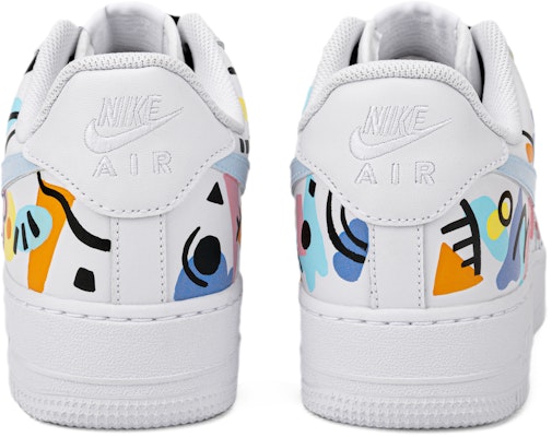 (W) 【カスタムシューズ】(女性用) ナイキ エアフォース1 ロー『印象派ストリートグラフィティ 黒青白』 DD8959-100(Team18-AF1女款趣味涂鸦) Shop (W) 【カスタムシューズ】(女性用) ナイキ エアフォース1 ロー『印象派ストリートグラフィティ 黒青白』 DD8959-100(Team18-AF1女款趣味涂鸦)