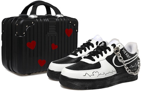 【訂製球鞋】 Nike Air Force 1 Low 空軍一號 OKHR 熊貓配色 鏈條 愛心 心電圖 情侶 字母 禮物 低幫 板鞋 女款 黑白 Buy 【訂製球鞋】 Nike Air Force 1 Low 空軍一號 OKHR 熊貓配色 鏈條 愛心 心電圖 情侶 字母 禮物 低幫 板鞋 女款 黑白