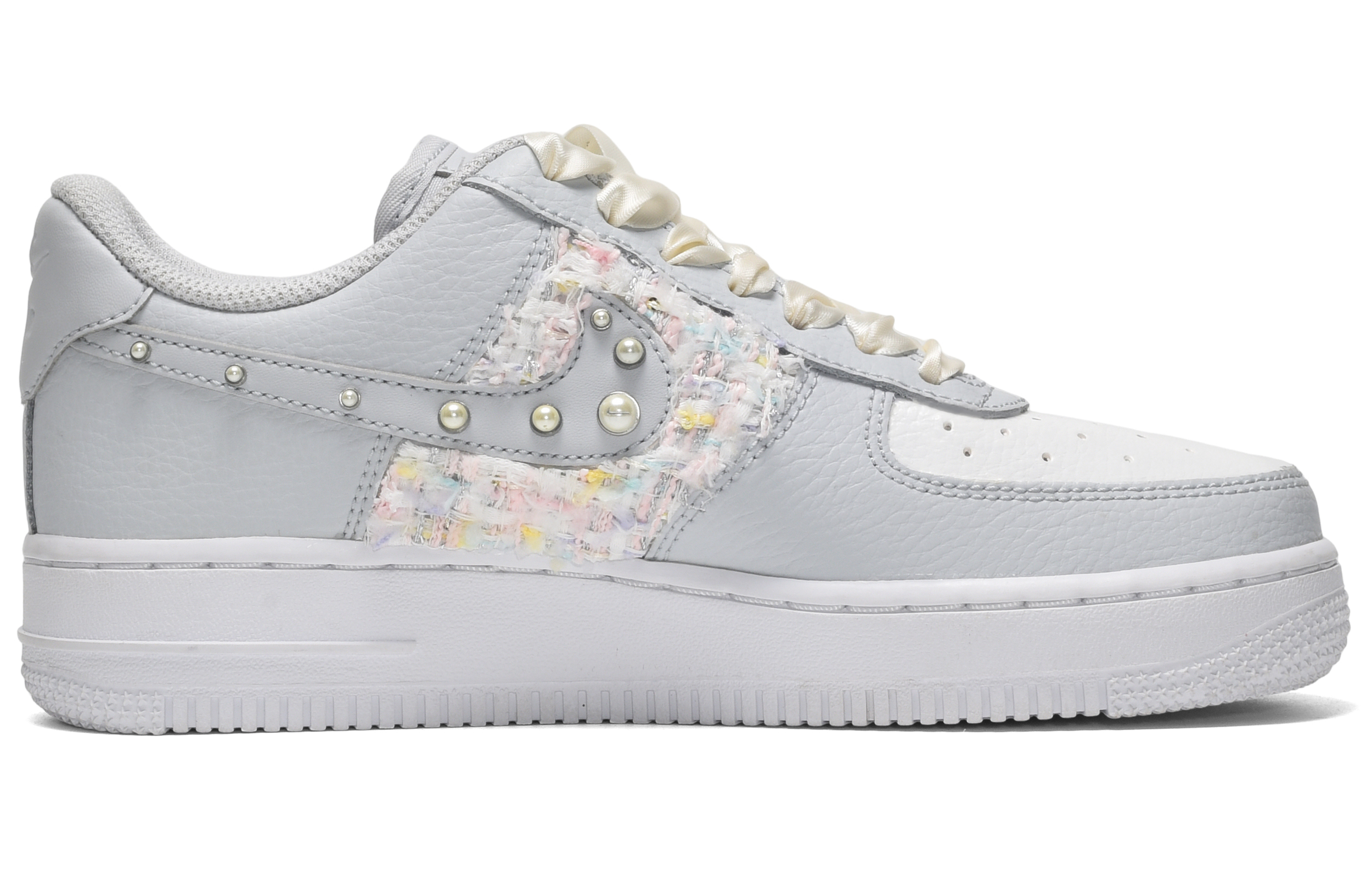 Lookbook (W) 【カスタムシューズ】ナイキ エアフォース 1 ロー「パールローズ - グレー ホワイト」 DV3810-001(TeamE-女款珍珠玫瑰灰白)