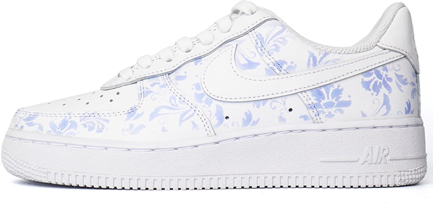 【客製化球鞋】Nike Air Force 1 Low 光變青花瓷 中國風 復古藝術 高級感 低筒 板鞋 女款 純白 Buy 【客製化球鞋】Nike Air Force 1 Low 光變青花瓷 中國風 復古藝術 高級感 低筒 板鞋 女款 純白