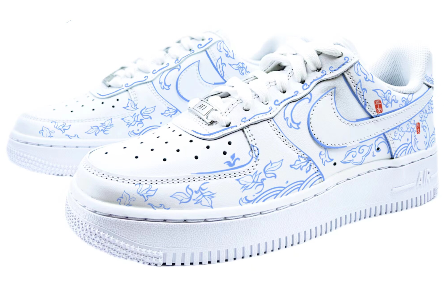 Lookbook 【訂製球鞋】Nike Air Force 1 Low 青花瓷系列 國潮復古 塗鴉 防滑耐磨 低幫 板鞋 女款 白藍