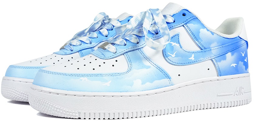 【定制球鞋】Nike Air Force 1 Low Triple White 空軍一號 浪漫藍天 天際 喜鵲 飛鳥 漸變色天空 晴天 休閒 低幫 板鞋 女款 藍色 Lookbook 【定制球鞋】Nike Air Force 1 Low Triple White 空軍一號 浪漫藍天 天際 喜鵲 飛鳥 漸變色天空 晴天 休閒 低幫 板鞋 女款 藍色