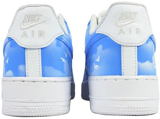 【定制球鞋】Nike Air Force 1 Low Triple White 空軍一號 浪漫藍天 天際 喜鵲 飛鳥 漸變色天空 晴天 休閒 低幫 板鞋 女款 藍色 Shop 【定制球鞋】Nike Air Force 1 Low Triple White 空軍一號 浪漫藍天 天際 喜鵲 飛鳥 漸變色天空 晴天 休閒 低幫 板鞋 女款 藍色