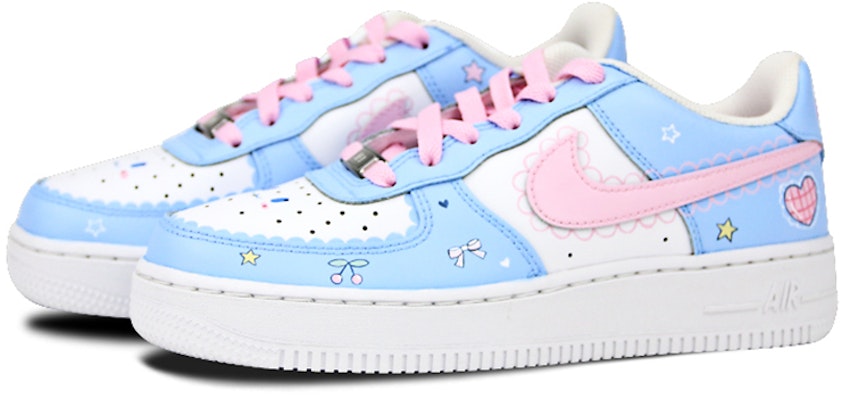 【定制球鞋】 Nike Air Force 1 Low 空軍一號 動漫 三麗鷗 玉桂狗 蝴蝶結 愛心 少女 可愛氛圍 手繪噴繪 低幫 板鞋 女款 粉藍 Lookbook 【定制球鞋】 Nike Air Force 1 Low 空軍一號 動漫 三麗鷗 玉桂狗 蝴蝶結 愛心 少女 可愛氛圍 手繪噴繪 低幫 板鞋 女款 粉藍