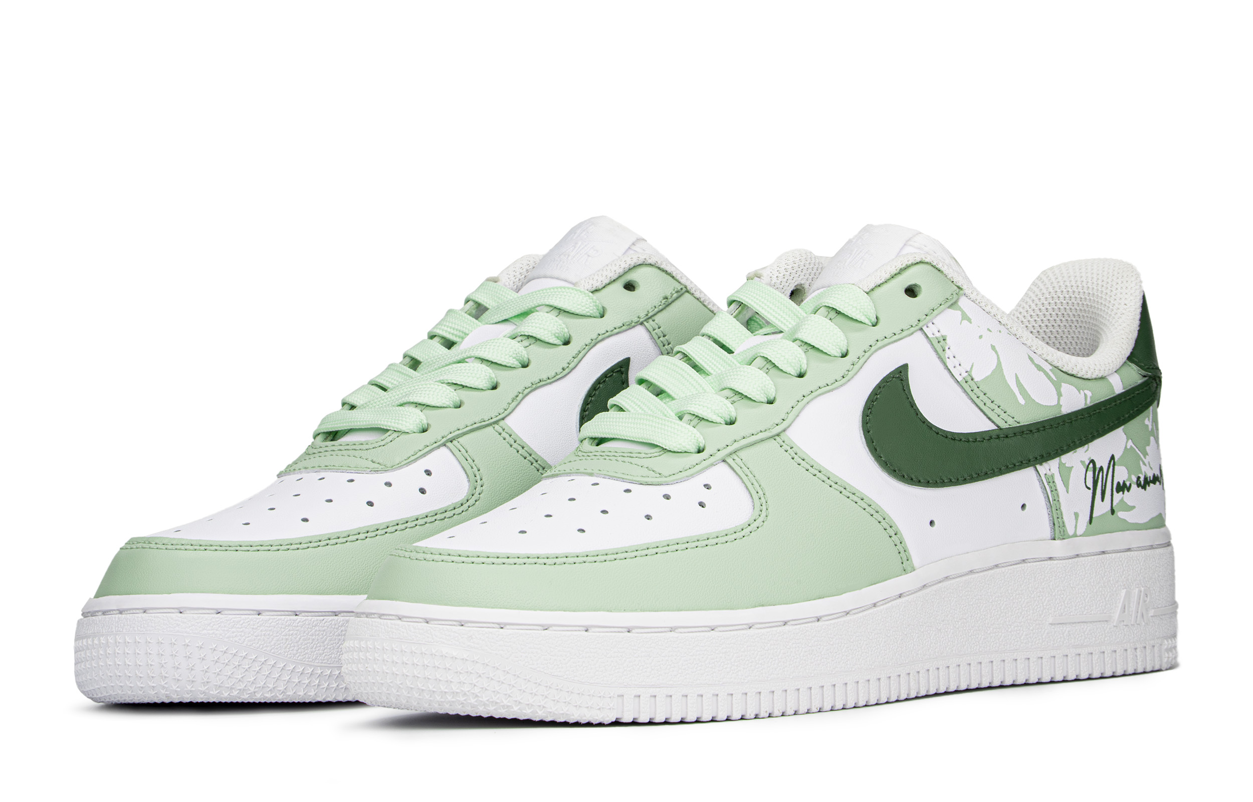 Lookbook 【客製化球鞋】Nike Air Force 1 Low FZBB 夏日奶綠 清爽 簡約 百搭 禮盒 低筒 板鞋 女款 白綠