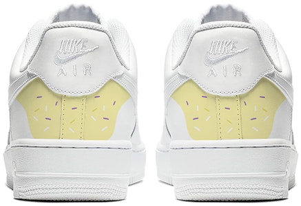【定制球鞋】Nike Air Force 1 Low 空軍一號 小甜筒 噴繪 美食主題定制 休閒 防滑耐磨 低筒 板鞋 女款 白黃 Shop 【定制球鞋】Nike Air Force 1 Low 空軍一號 小甜筒 噴繪 美食主題定制 休閒 防滑耐磨 低筒 板鞋 女款 白黃