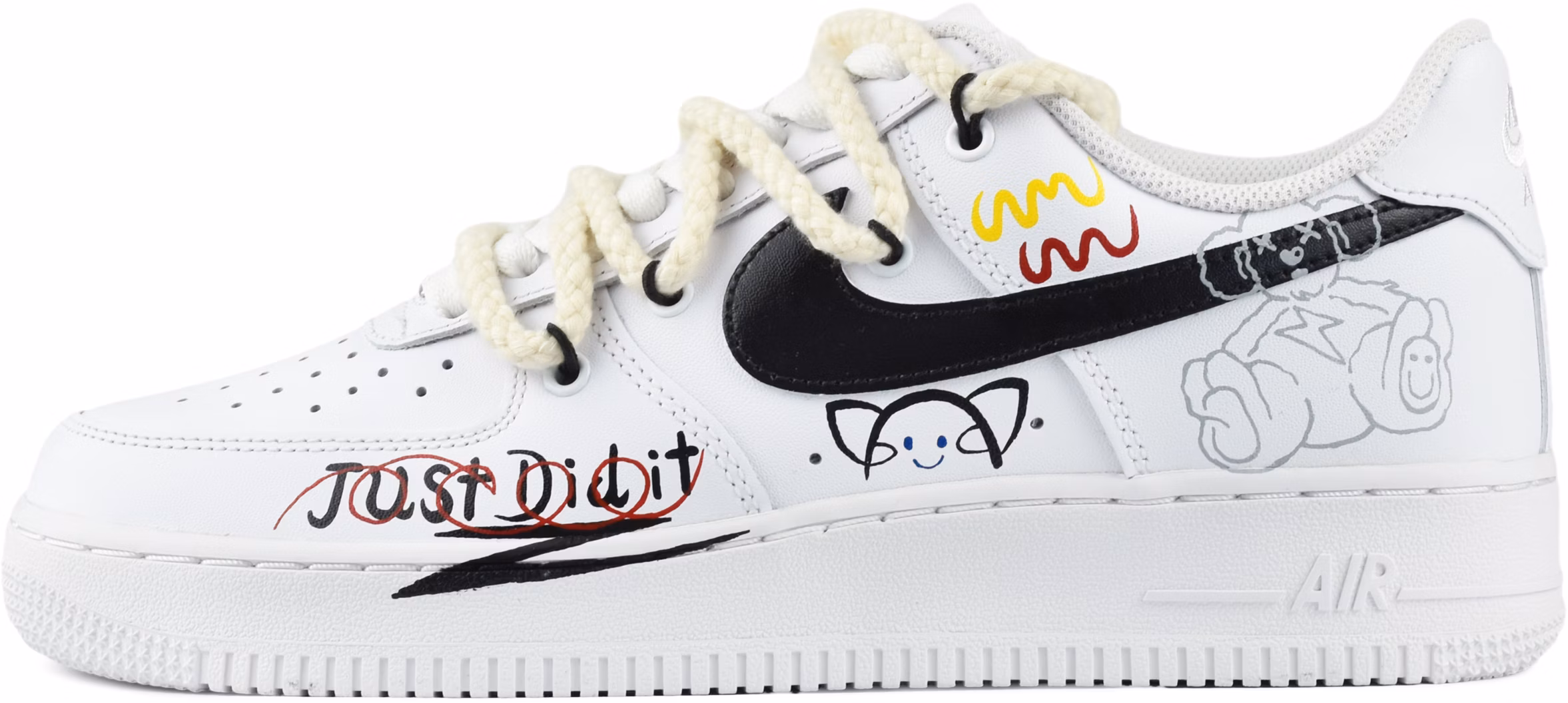 custom-shoes-women-nike-air-force-1-low-triple-white-doodle