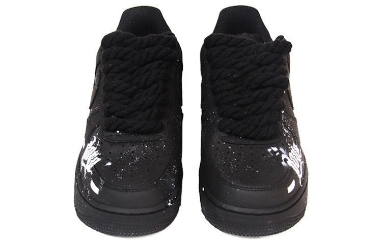 Shop (W) 特注シューズ（女性用）ナイキ エアフォース1 ロー『トリプルブラック』 DD8959-001(TeamJ-黑武士涂鸦女款)