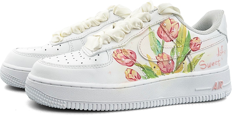 【客製球鞋】Nike Air Force 1 Low 鬱金香 塗鴉 油畫 絲綢鞋帶 潮流 低筒 板鞋 女款 白粉綠 Lookbook 【客製球鞋】Nike Air Force 1 Low 鬱金香 塗鴉 油畫 絲綢鞋帶 潮流 低筒 板鞋 女款 白粉綠