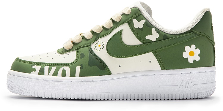 custom-shoes-women-nike-air-force-1-low-wild-crane-custom-camo-graffiti-butterfly-floral-with-special-laces