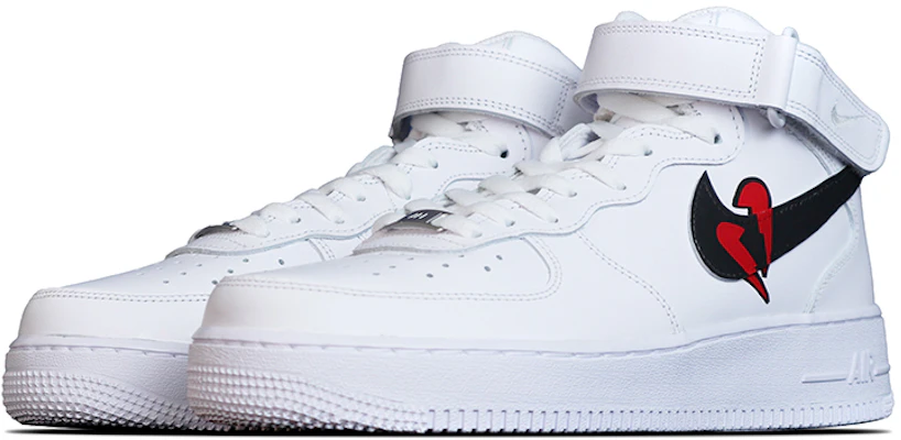 (W) ナイキ AF1 ミッド "失恋スプラッター" (Nike AF1 Mid "Shitsuren Supurattā") DD9625-100(Team拾捌-女款碎心Swoosh) Lookbook (W) ナイキ AF1 ミッド "失恋スプラッター" (Nike AF1 Mid "Shitsuren Supurattā") DD9625-100(Team拾捌-女款碎心Swoosh)