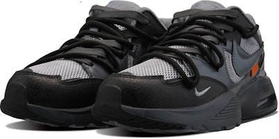 【訂製球鞋】Nike Air Max Fusion 黑色空間 未來幻境 純色 簡約 浸染 耐磨 低筒 跑步鞋 女款 黑色 Shop 【訂製球鞋】Nike Air Max Fusion 黑色空間 未來幻境 純色 簡約 浸染 耐磨 低筒 跑步鞋 女款 黑色