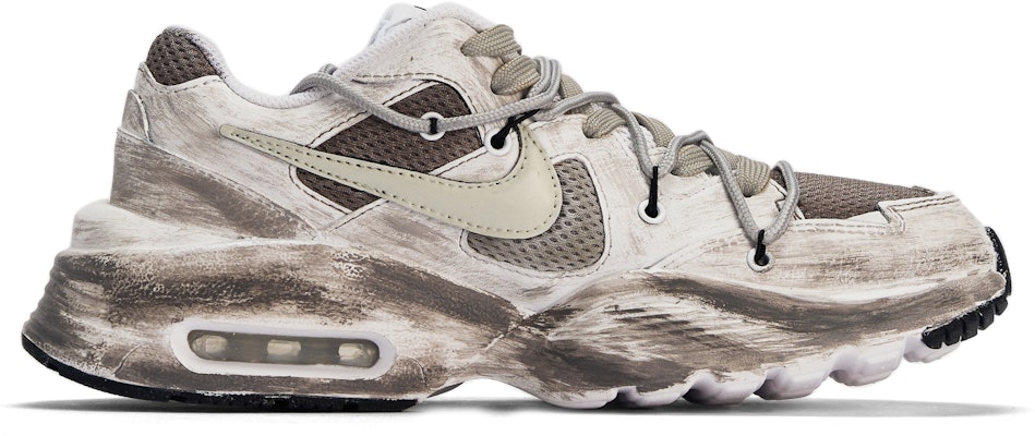 【客製球鞋】Nike Air Max Fusion 織物 達文西客製 禮盒 泥濘 沈染 塗鴉 做舊 解構 簡約 百搭 輕便 低筒 生活休閒鞋 女款 棕 Lookbook 【客製球鞋】Nike Air Max Fusion 織物 達文西客製 禮盒 泥濘 沈染 塗鴉 做舊 解構 簡約 百搭 輕便 低筒 生活休閒鞋 女款 棕