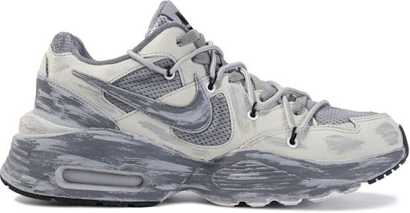 【訂製球鞋】Nike Air Max Fusion 達文西訂製 心動時刻 愛在路上 塗鴉 做舊 低幫 跑步鞋 女款 灰 Lookbook 【訂製球鞋】Nike Air Max Fusion 達文西訂製 心動時刻 愛在路上 塗鴉 做舊 低幫 跑步鞋 女款 灰