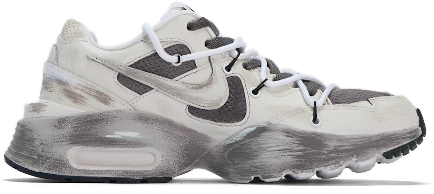 (W) 나이키 커스텀 에어맥스 퓨전 '다빈치 그라피티' CJ1671-100(TeamM-女款跃动青春) Lookbook (W) 나이키 커스텀 에어맥스 퓨전 '다빈치 그라피티' CJ1671-100(TeamM-女款跃动青春)