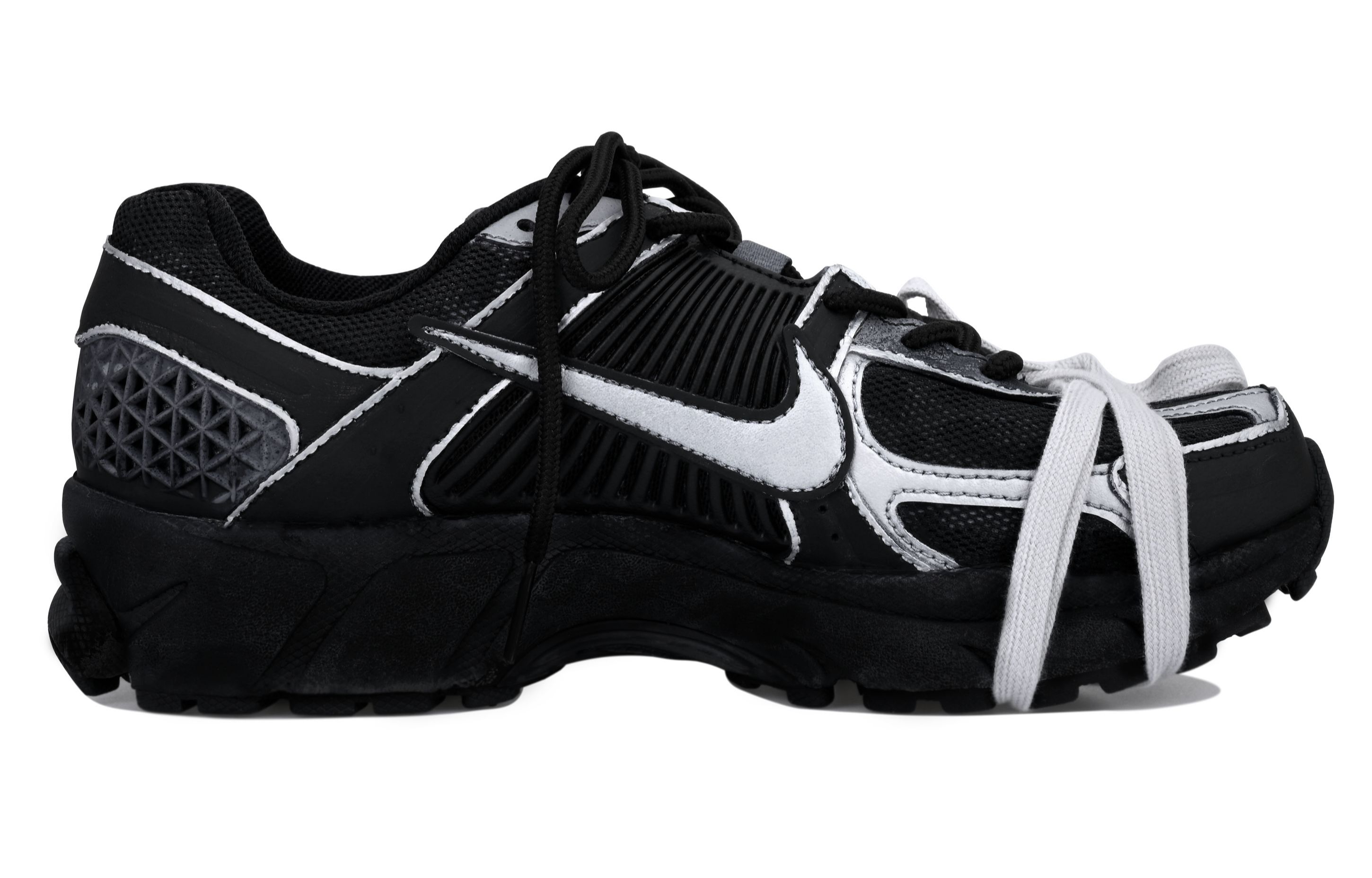 [Custom Shoes] (W) Nike Air Zoom Vomero 5 'Vlad Silver Wing' 圖 2