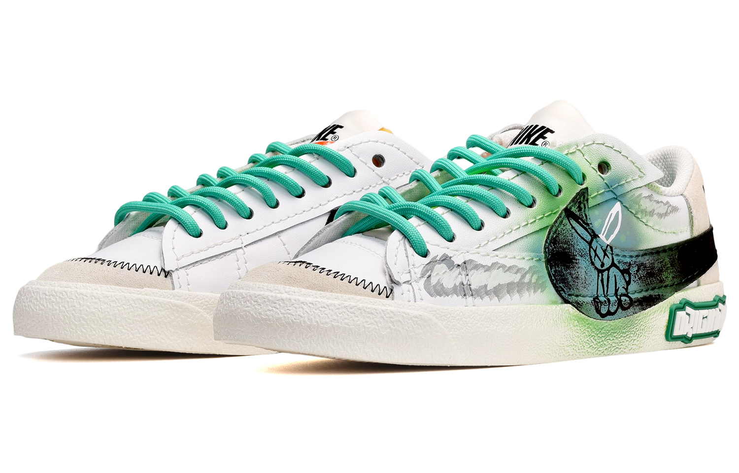 Lookbook 【定制球鞋】 Nike Blazer Low 77 Jumbo 泼墨 涂鸦兔子 低筒 板鞋 女款 白黑綠