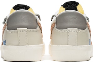 (W) 나이키 블레이저 로우 '루돌프 크리스마스' (Nike Blazer Low 'Rudolph Christmas') DC4769-102(TeamB-女款麋鹿M-BOX) Shop (W) 나이키 블레이저 로우 '루돌프 크리스마스' (Nike Blazer Low 'Rudolph Christmas') DC4769-102(TeamB-女款麋鹿M-BOX)