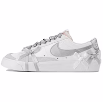 【客製化運動鞋】 Nike Blazer Low 77 舞者 簡約 低筒 帆布鞋 女款 銀白 Buy 【客製化運動鞋】 Nike Blazer Low 77 舞者 簡約 低筒 帆布鞋 女款 銀白