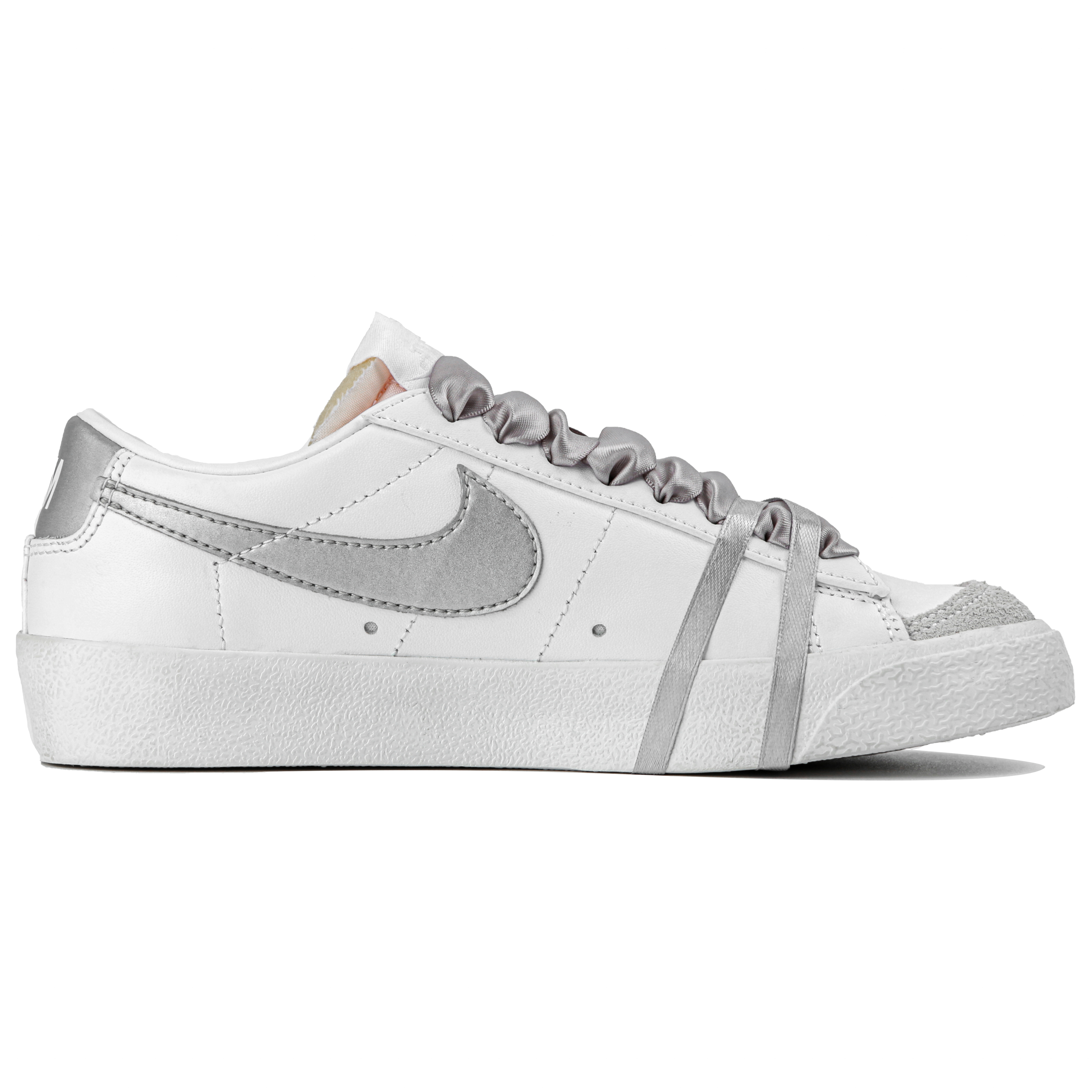 Order 【客製化運動鞋】 Nike Blazer Low 77 舞者 簡約 低筒 帆布鞋 女款 銀白
