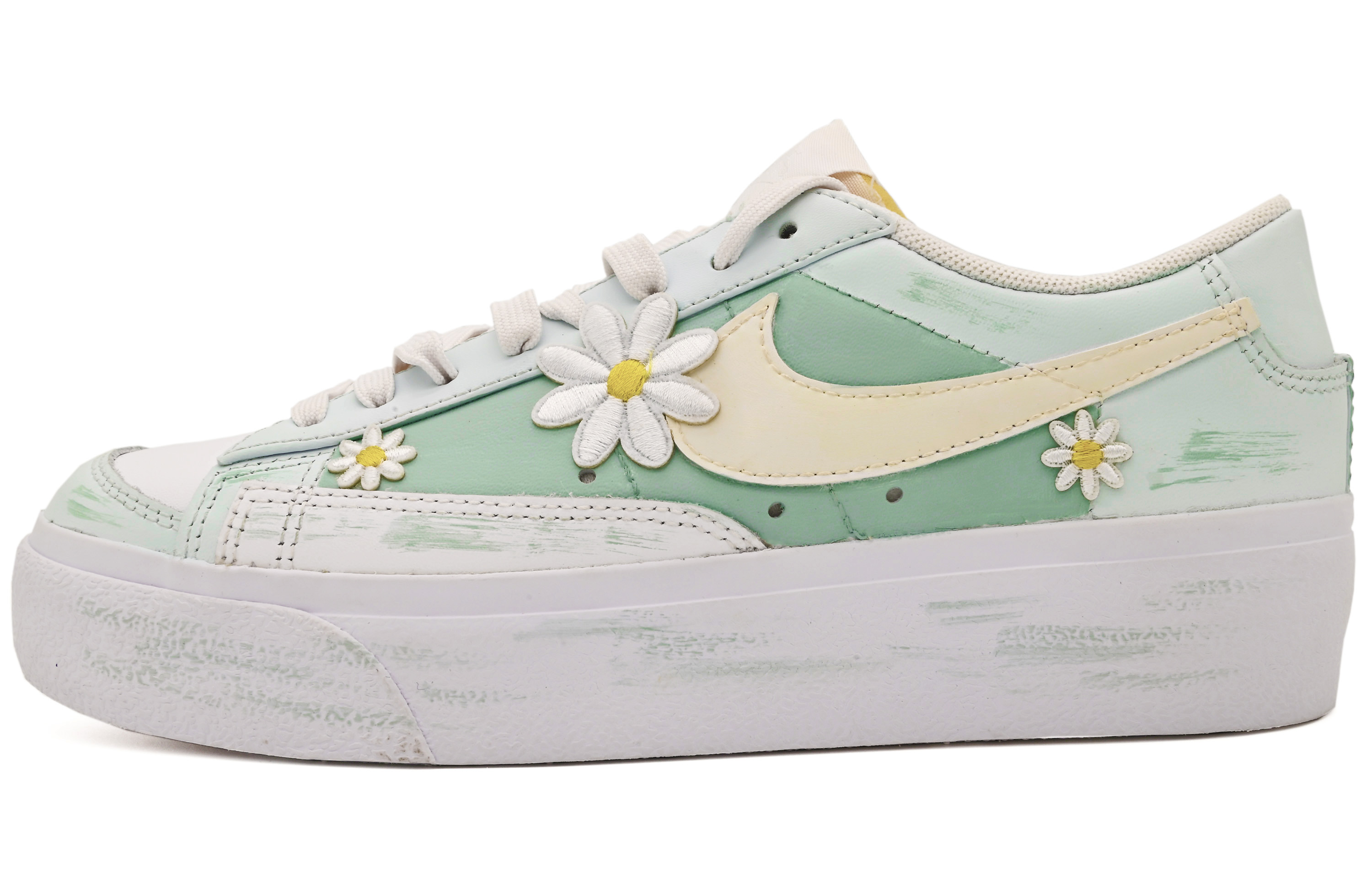 [Custom Shoes] (Women) Nike Blazer Low Platform 'Mint Daisy'