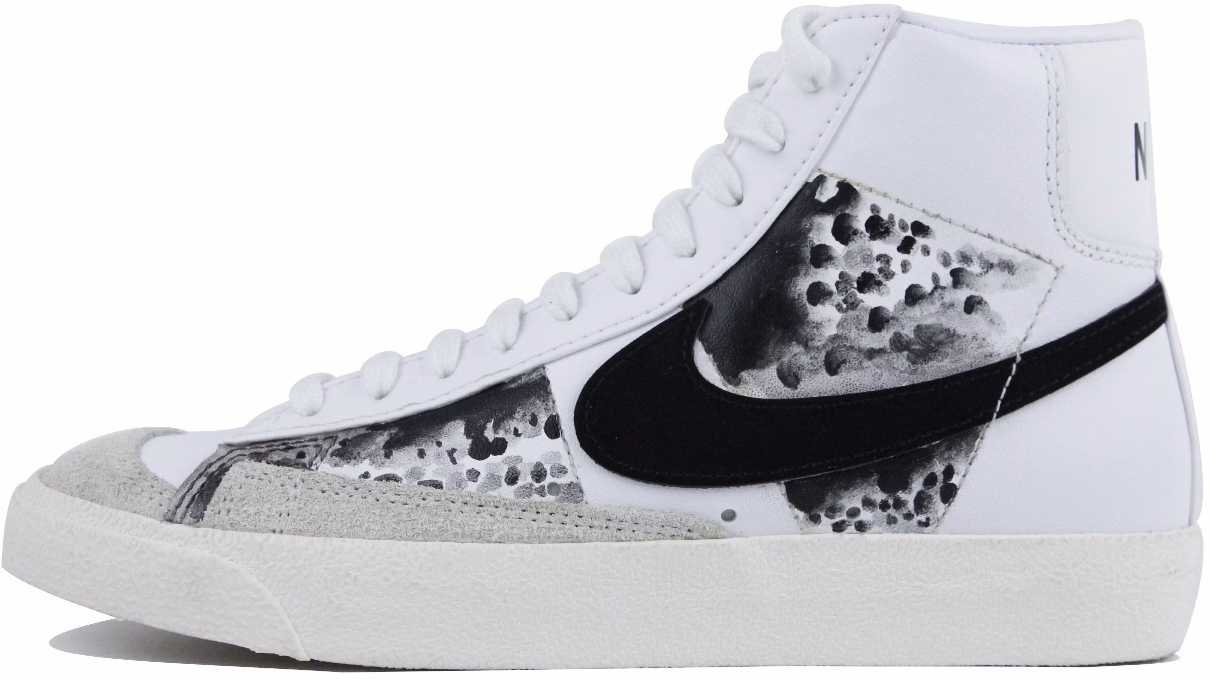 custom-shoes-women-nike-blazer-mid-black-white