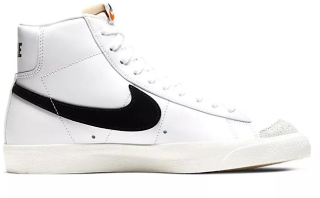 (W) 나이키 블레이저 미드 '블랙 화이트' (커스텀) CZ1055-100(Team39-AMY61依恋) Order (W) 나이키 블레이저 미드 '블랙 화이트' (커스텀) CZ1055-100(Team39-AMY61依恋)