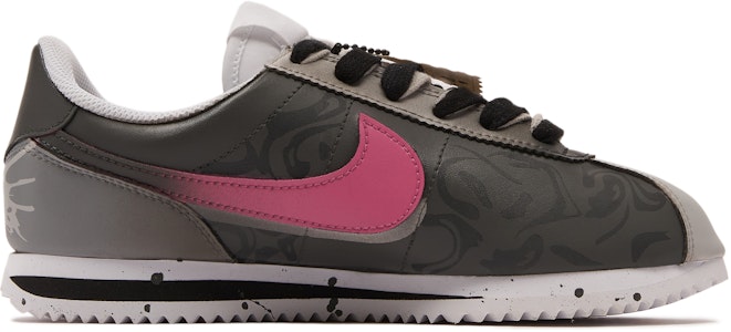 【定製球鞋】Nike Cortez 阿甘 熊貓惡作劇 520特別企劃 心動郵件 信戀防滑耐磨 低筒 休閒跑步鞋 女款 灰黑紫 Shop 【定製球鞋】Nike Cortez 阿甘 熊貓惡作劇 520特別企劃 心動郵件 信戀防滑耐磨 低筒 休閒跑步鞋 女款 灰黑紫