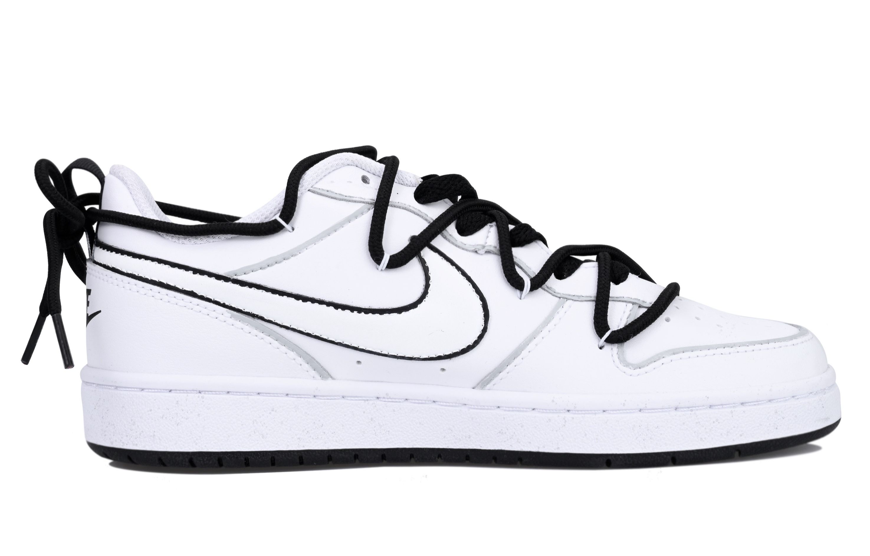 Order (W) [カスタムシューズ] (女性用) ナイキコートバラ 'ブラックホワイトブラッド' DV5456-104(Team33-线条狗狗-女款）