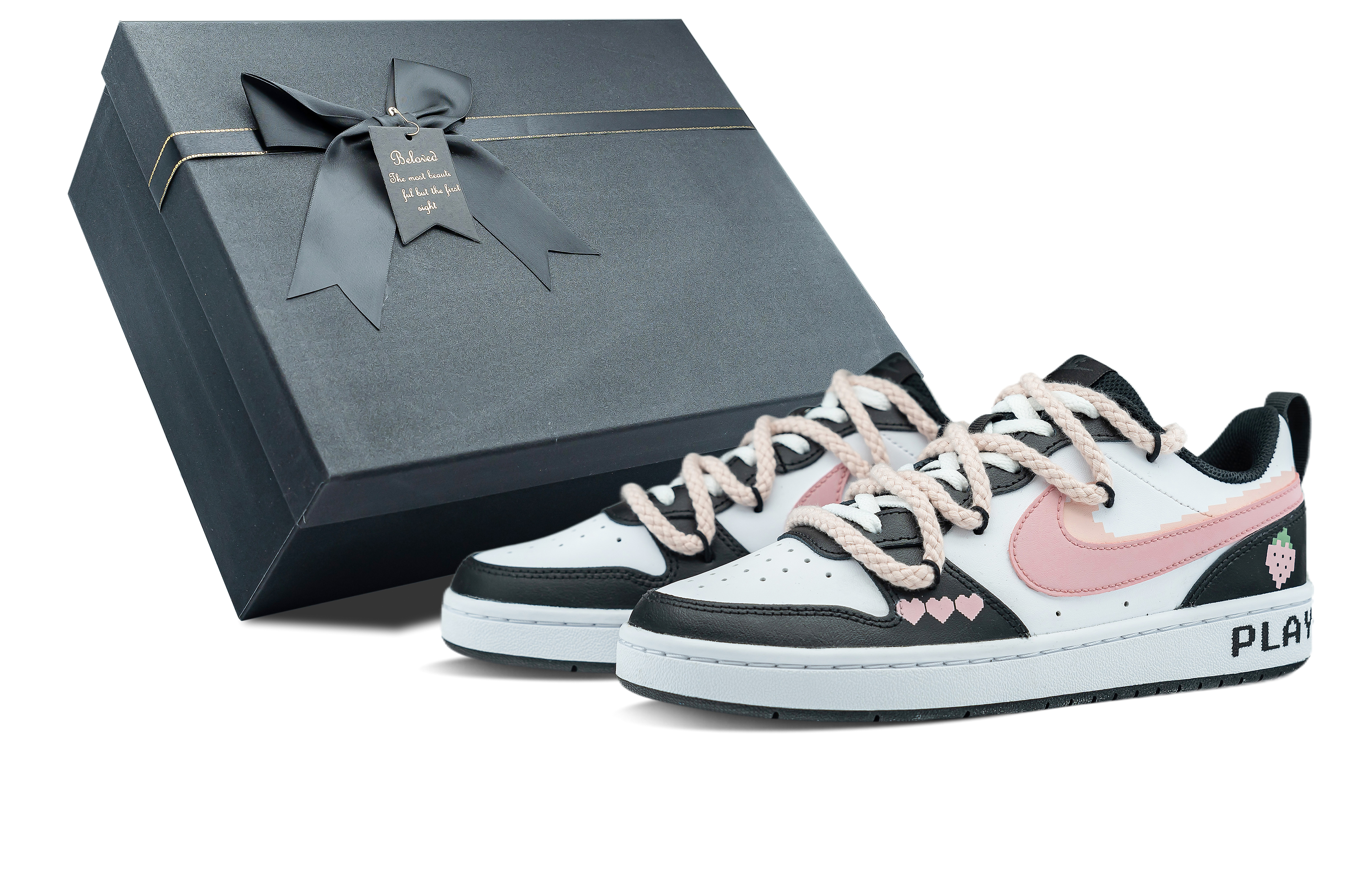 Buy 【定製球鞋】 Nike Court Borough PEEKABOO甜酷莓莓 特殊禮盒 少女甜美 潮流百搭 皮革 厚底 防滑耐磨 低筒 板鞋 女款 黑粉