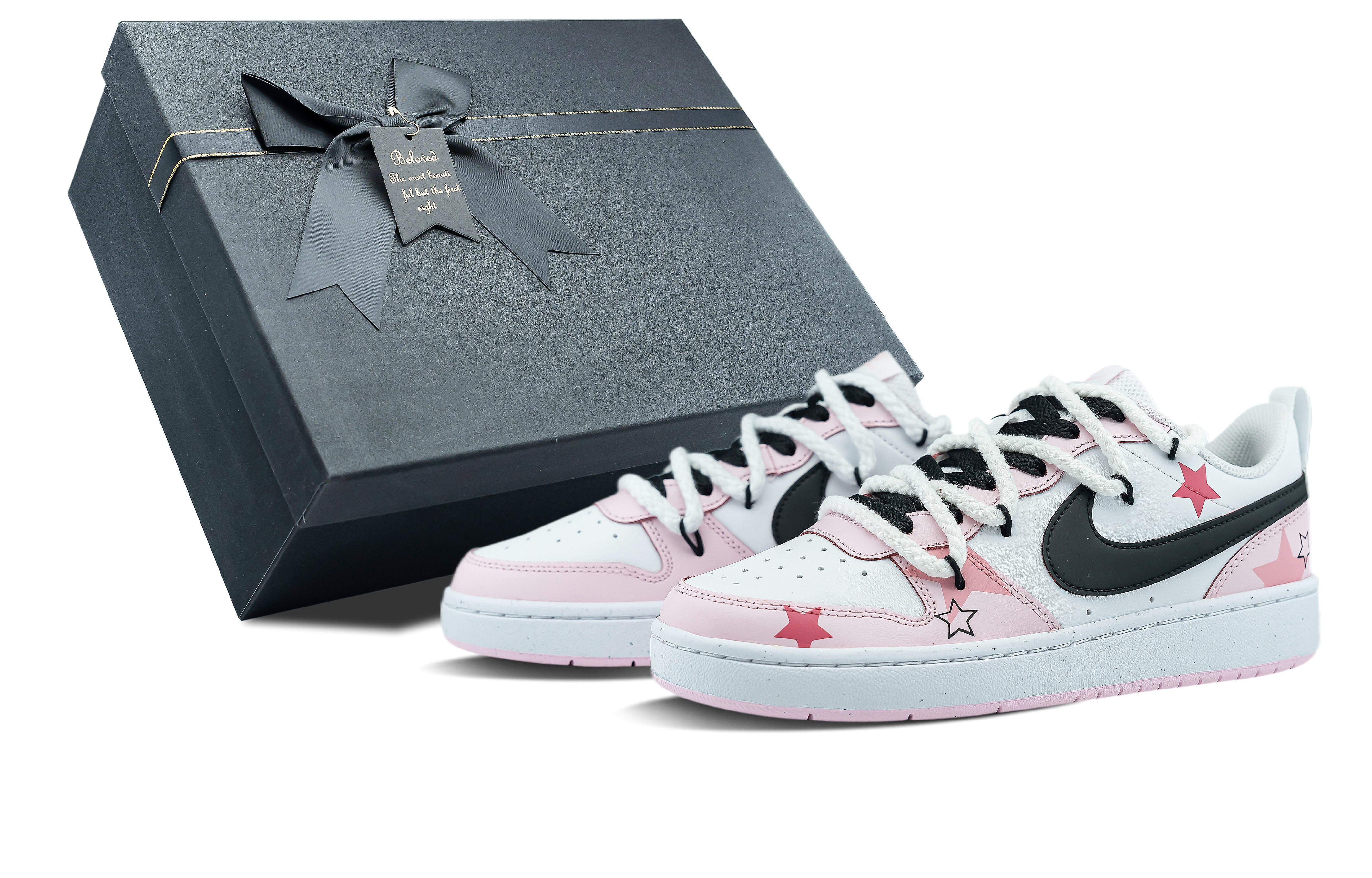 Buy (W) Zapatillas Nike Court Borough 'Peekaboo Rosa Dulce Estrella' DQ0492-100（Team拾陆-甜粉星梦女款特殊礼盒）