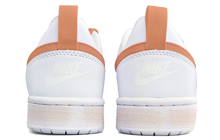 Shop (W) 【女性用カスタムシューズ】ナイキ コート バラウ ロー 2 'フォールオレンジ' BQ5448-100(Team13-秋天)