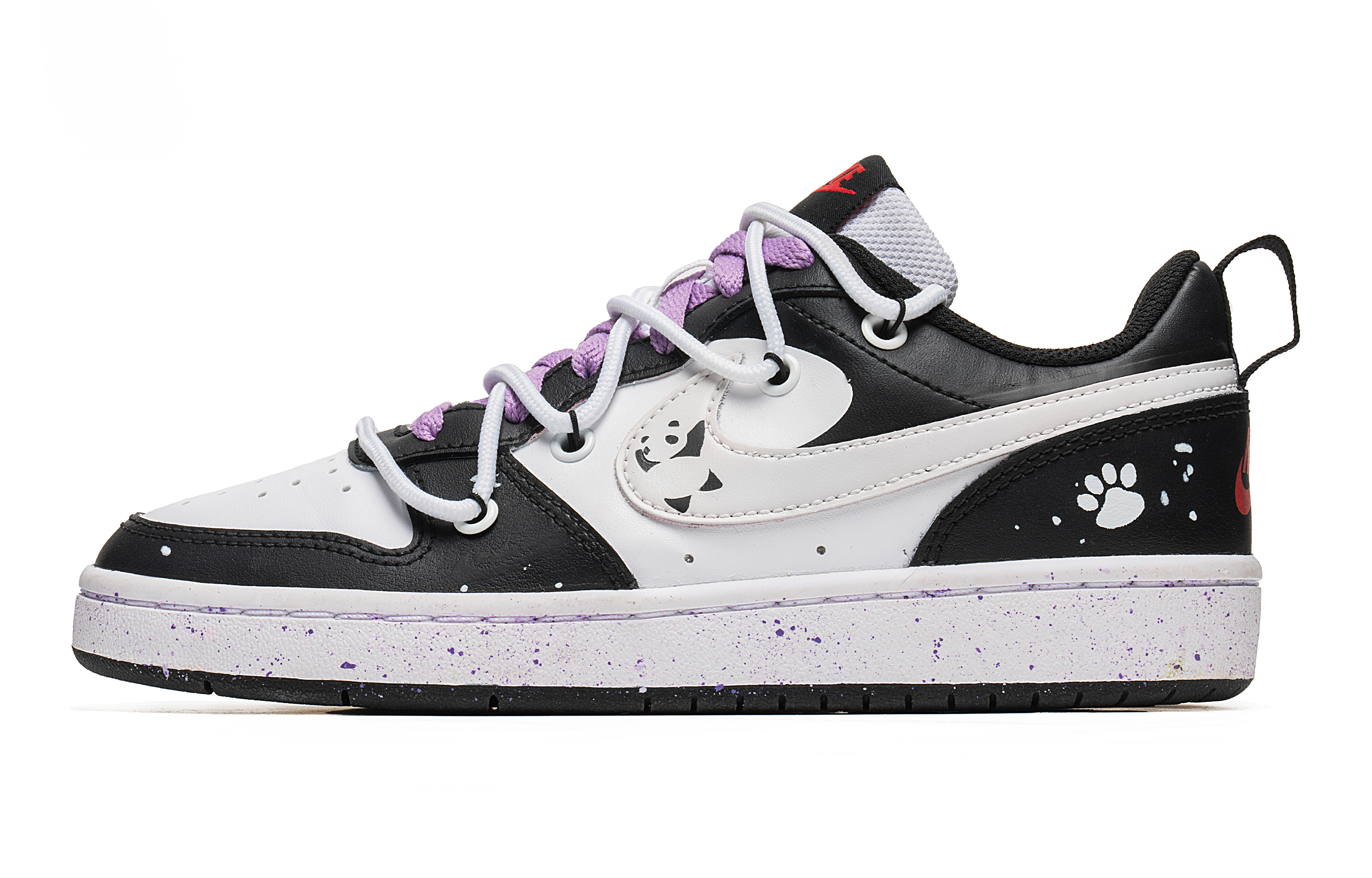 Buy (W) 나이키 커스텀 코트 보로우 로우 2 '판다' BQ5448-110(Team22-黑白熊猫)