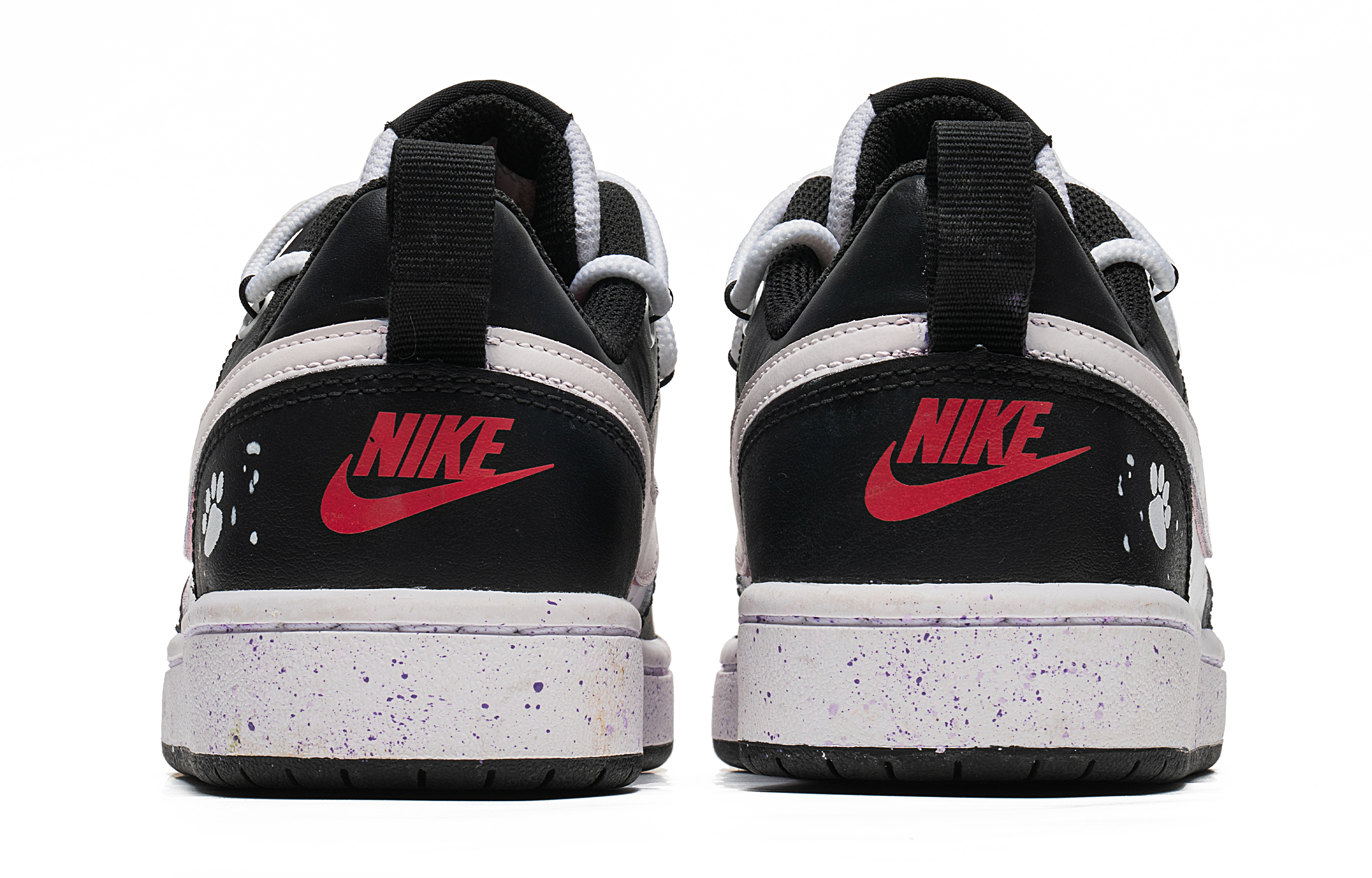 Shop (W) 나이키 커스텀 코트 보로우 로우 2 '판다' BQ5448-110(Team22-黑白熊猫)