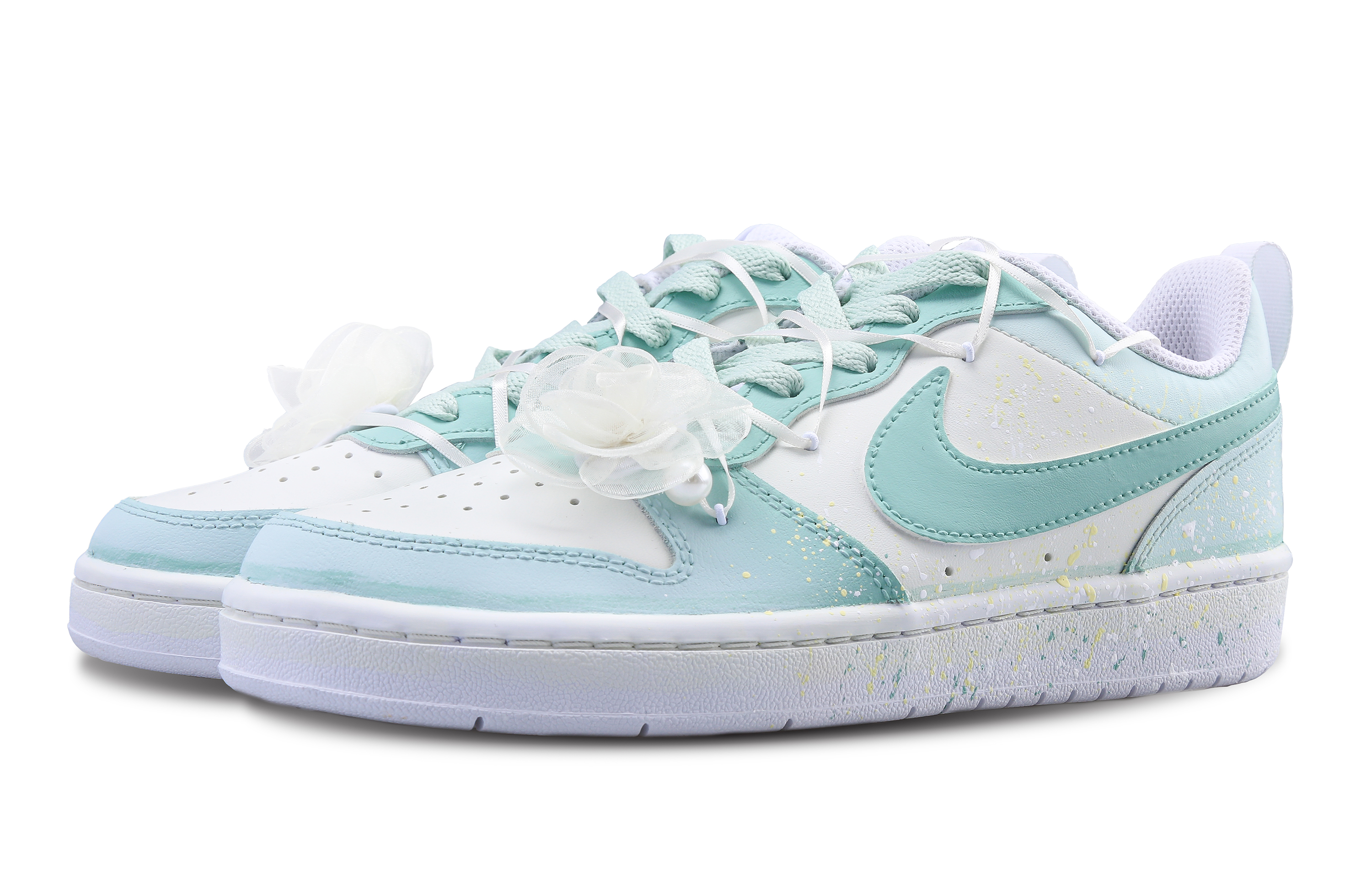 Shop (W) ナイキ コート バーロウ カスタム 「カメリアミント」 BQ5448-100（Team252-女款山茶薄荷）