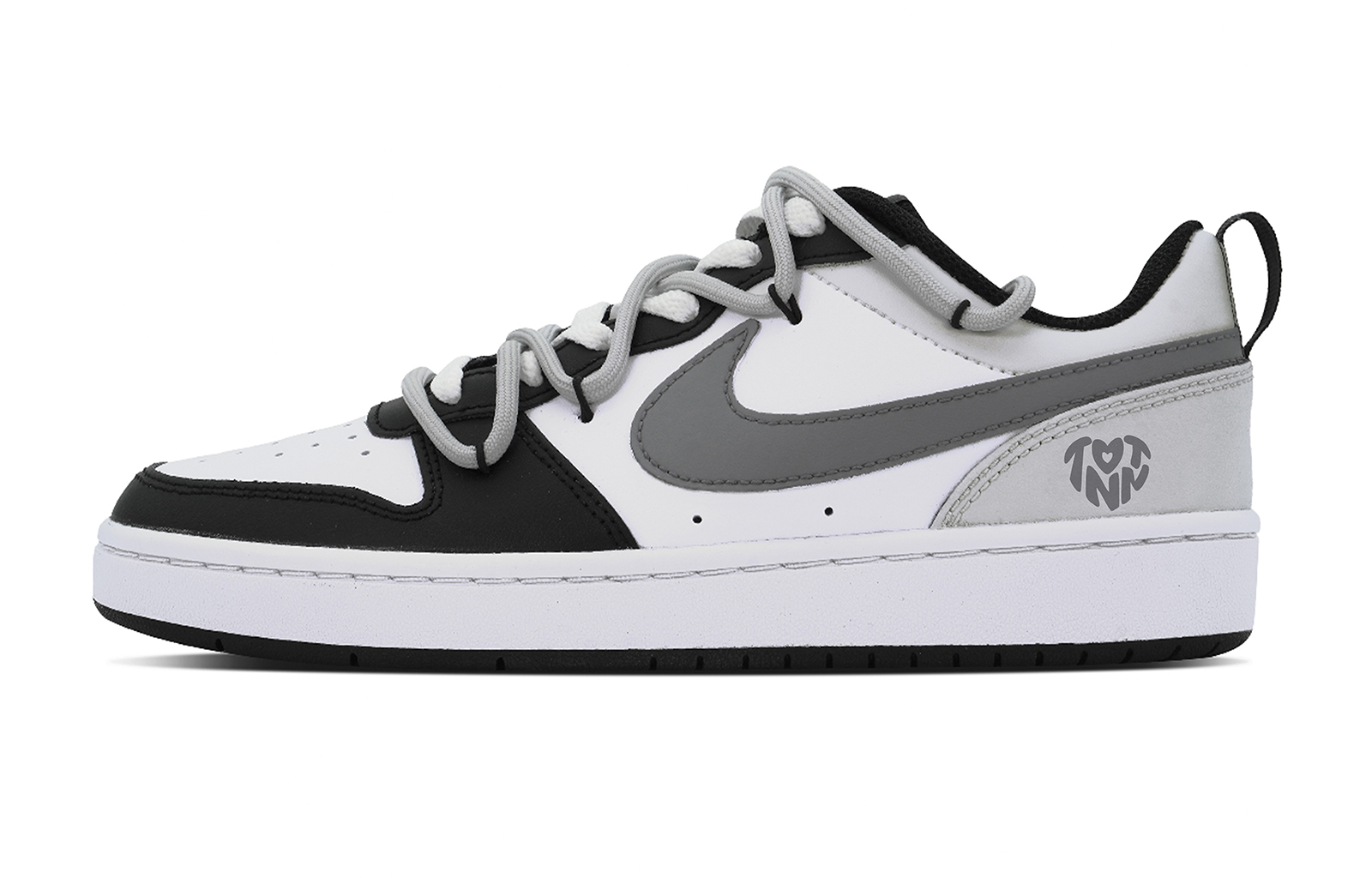 Buy 【訂製球鞋】Nike Court Borough 小狗碎片 動心煙灰 簡約 百搭 舒適 低筒 板鞋 女款 深灰黑白