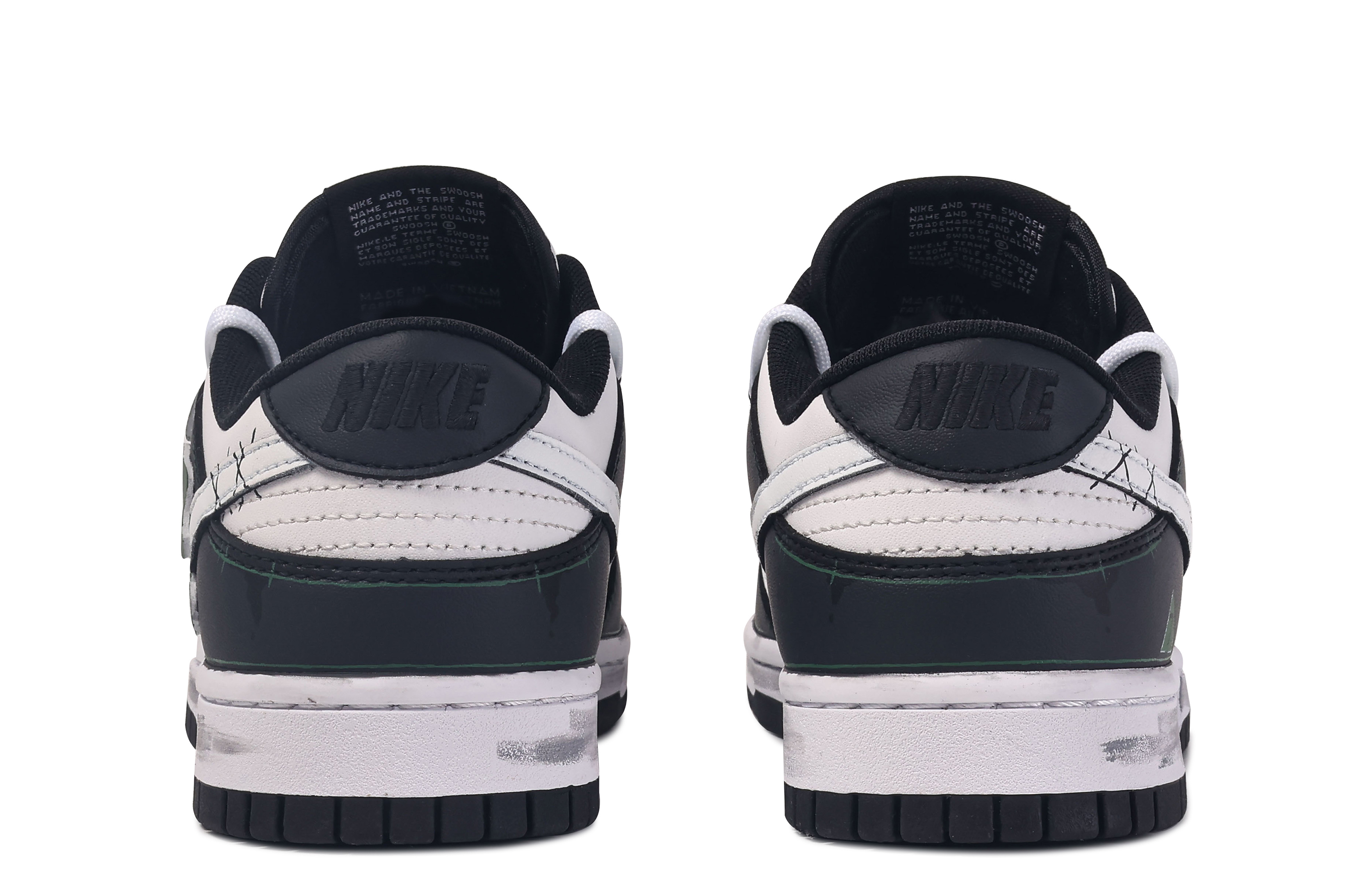 Shop 【訂製球鞋】 Nike Dunk Low 達文西訂製 安全出口 簡約 百搭 做舊 皮標 立體 潑墨 雙鞋帶 舒適 低筒 板鞋 女款 黑白綠
