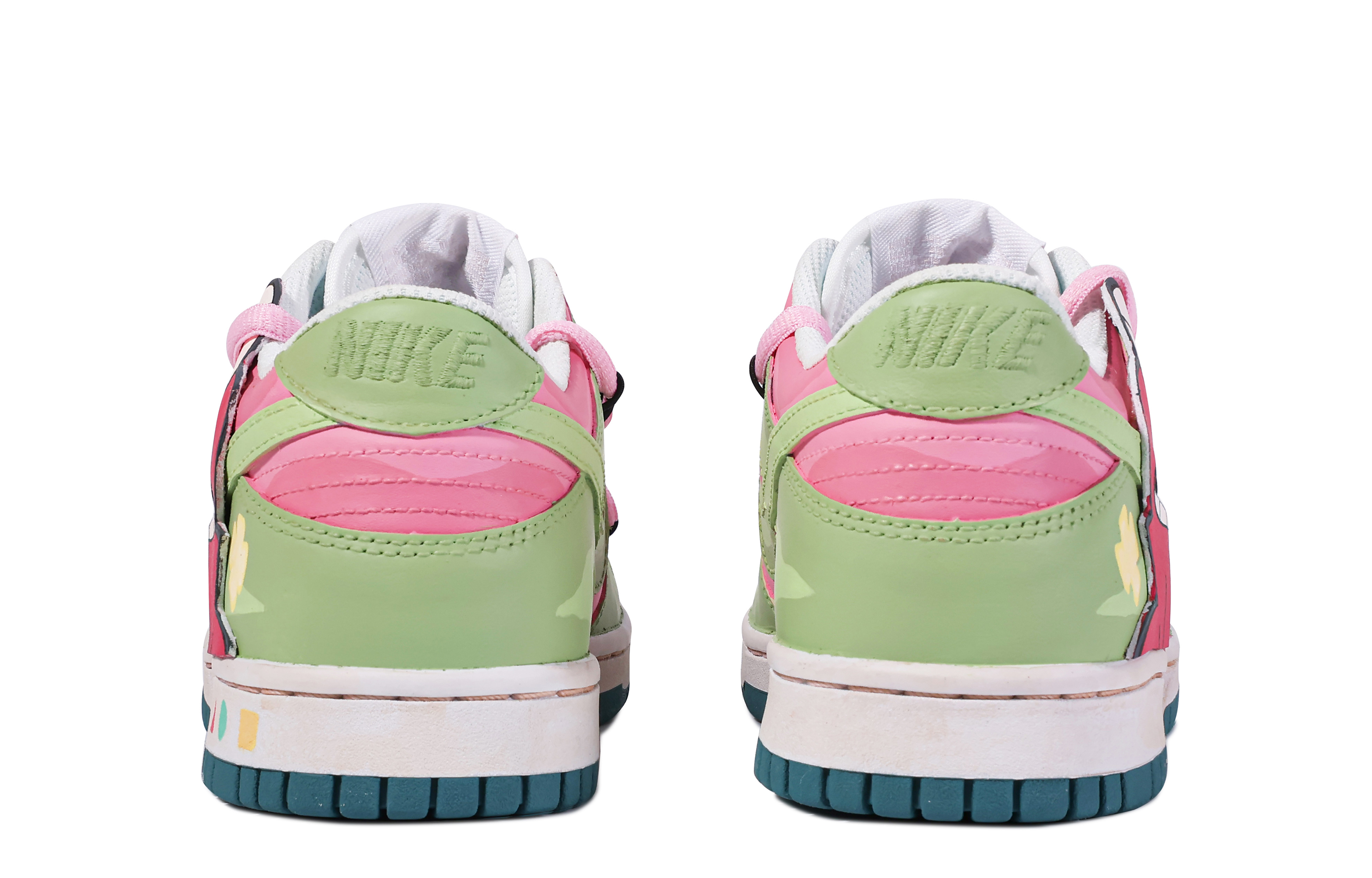 Shop 【定製球鞋】 Nike Dunk Low 達文西定製 鱷魚餅乾 特殊鞋盒 3D 可愛動物 原創 設計感 時尚 雙鞋帶 舒適 低筒 板鞋 女款 粉綠