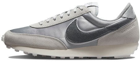 (W) ナイキ デイブレイク カスタム "シルバーグレー/バレエベリー" DN3399-001(TeamI-女款芭蕾舞者K银灰) Details for (W) ナイキ デイブレイク カスタム "シルバーグレー/バレエベリー" DN3399-001(TeamI-女款芭蕾舞者K银灰)