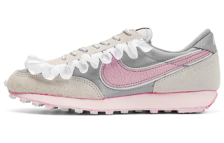 Buy (W) [Sepatu Kustom] Nike Daybreak 'Perak Merah Muda Balet' DN3399-001(TeamI-女款银粉芭蕾K银粉)