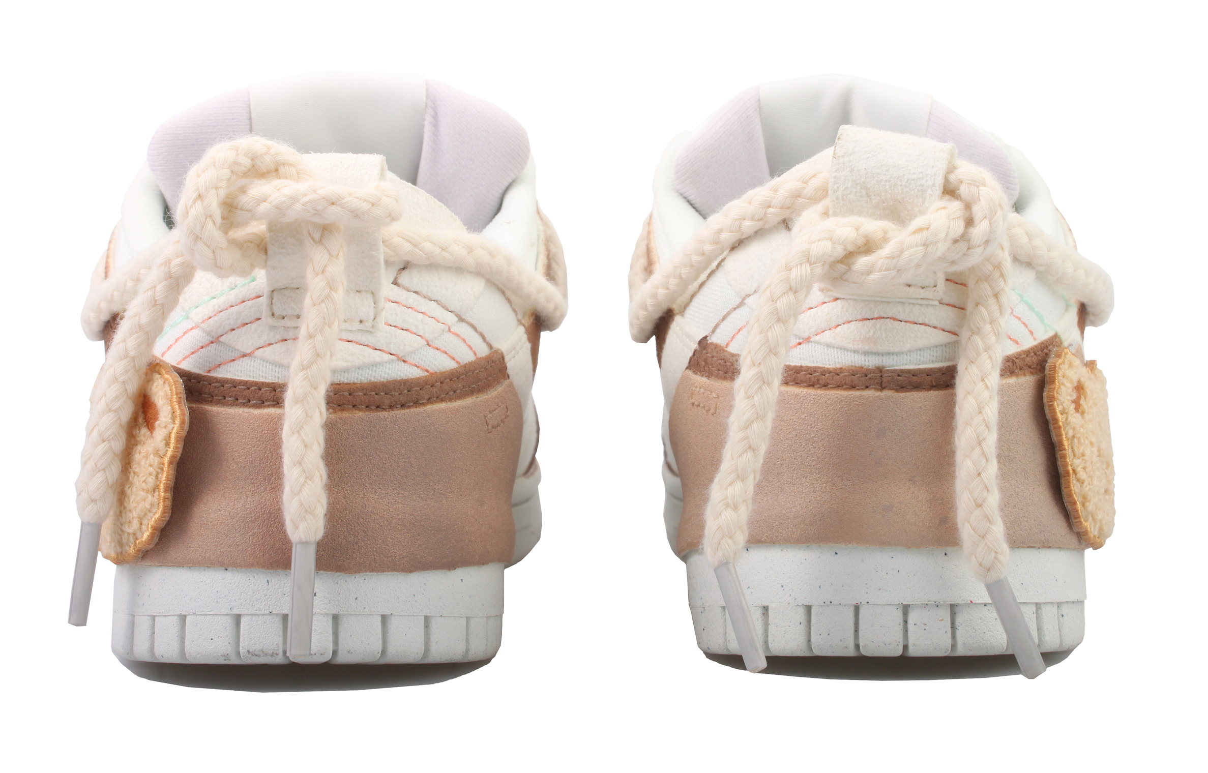 Shop 【定制球鞋】Nike Dunk Disrupt 2 奶咖小熊 低筒 板鞋 女款 白棕