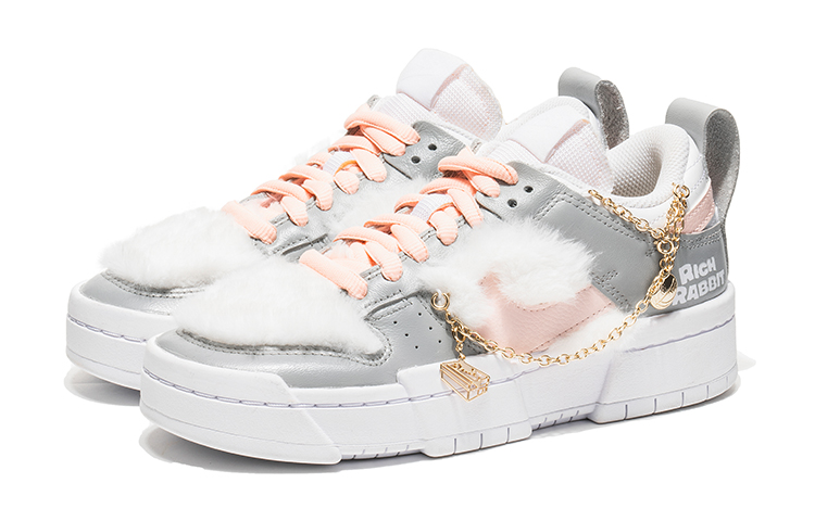 Lookbook 【訂製球鞋】Nike Dunk Disrupt 野鶴製造 絨毛貼布 掛鏈 禮盒款 休閒 低幫 板鞋 女款 灰白粉