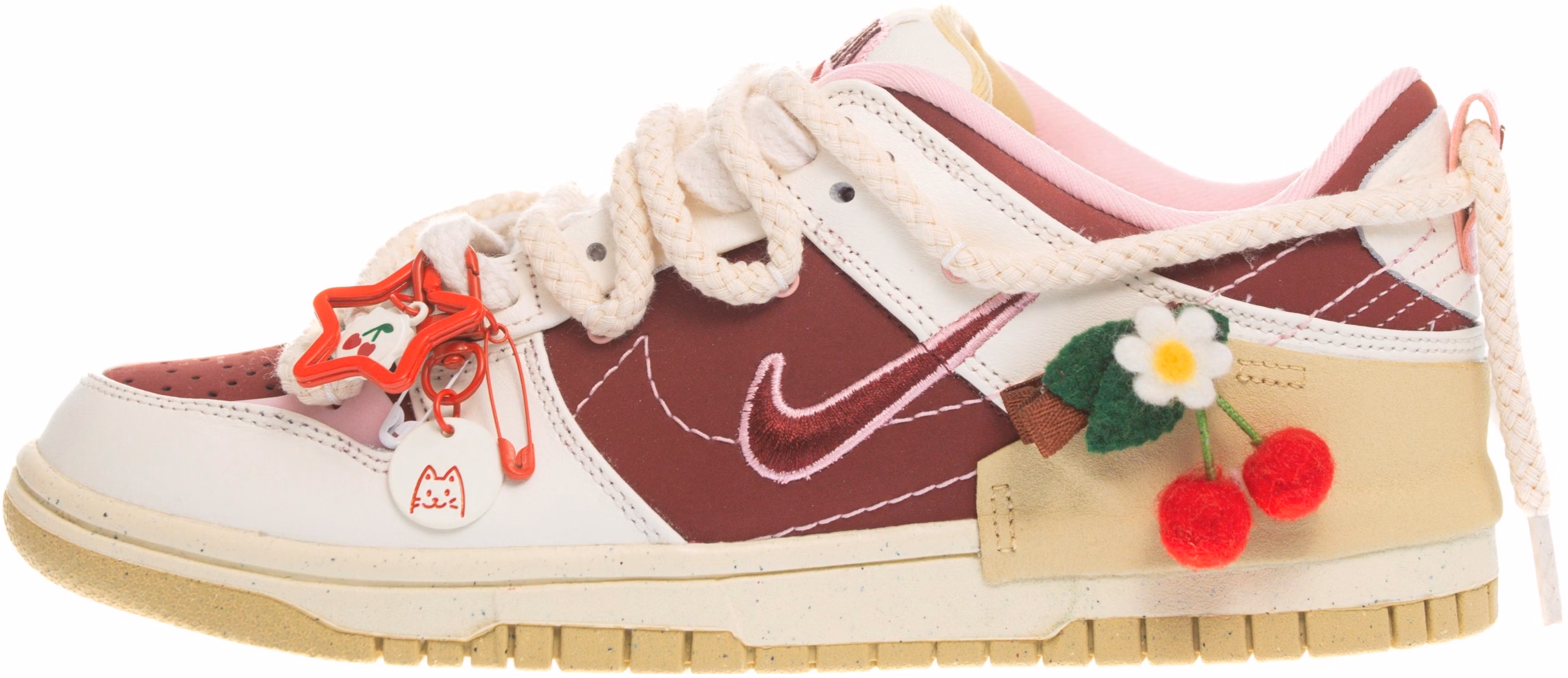 custom-shoes-women-nike-dunk-disrupt-low-cherry-valentine-s-day