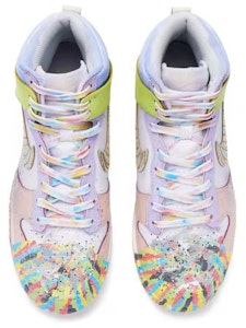 【訂製球鞋】Nike Dunk High 初戀回憶 手繪噴繪 高幫 板鞋 女款 白綠 Shop 【訂製球鞋】Nike Dunk High 初戀回憶 手繪噴繪 高幫 板鞋 女款 白綠