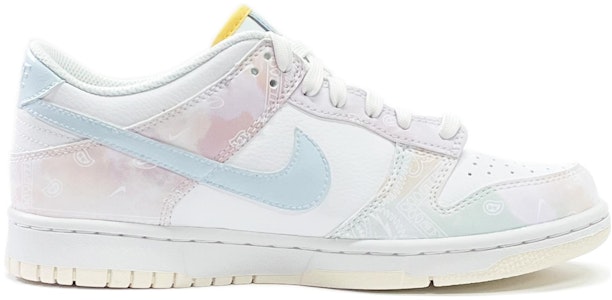 【定製球鞋】Nike Dunk Low abyblue腰果花 特殊禮盒 清新俐落 防滑耐磨 低筒 賽板鞋 女款 粉藍 Order 【定製球鞋】Nike Dunk Low abyblue腰果花 特殊禮盒 清新俐落 防滑耐磨 低筒 賽板鞋 女款 粉藍