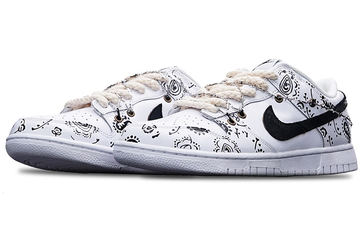 Lookbook (W) 나이키 덩크 로우 '애니멀 프린트 디컨스트럭티드' DD7099-100(TeamT-女款解构腰果花白黑)