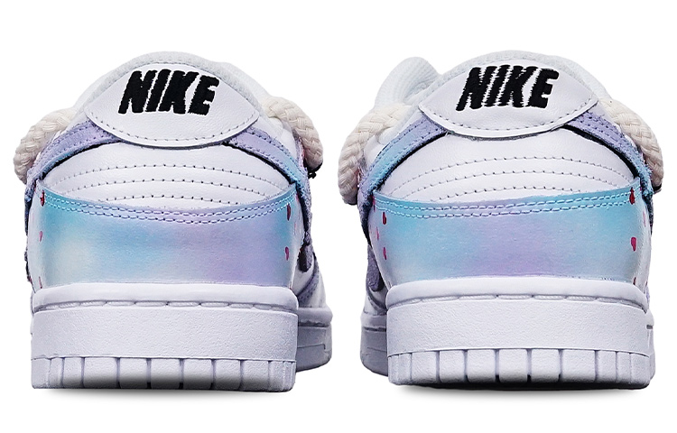 Shop 【定制球鞋】Nike Dunk Low "動物紋"風格 解構 手繪噴繪 愛心樹 520情人節主題 限量100雙附特殊鞋盒 復古 休閒 低筒 板鞋 女款 藍粉漸變