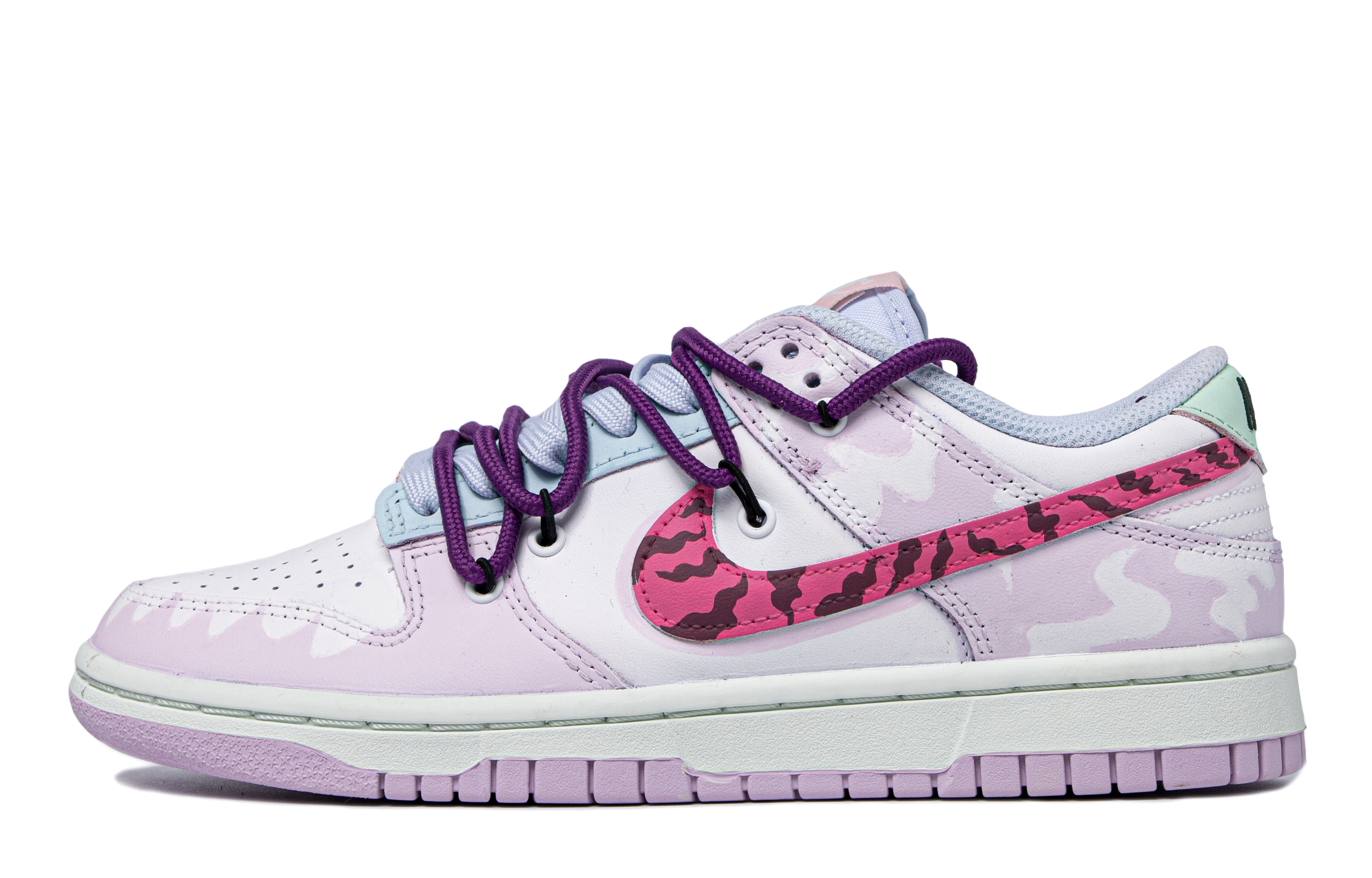 Buy (W) [Sepatu Kustom] Nike Dunk Low 'Atmosphere Pink - Da Vinci Kustom' DD1503-001(TeamM-女款粉红动物园粉红紫白)